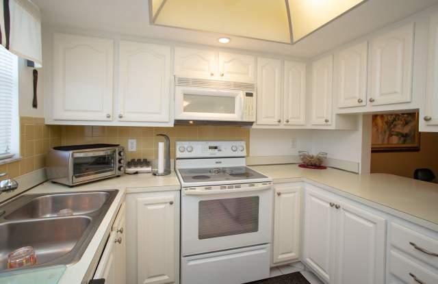 Seasonal or Annual Property Available!