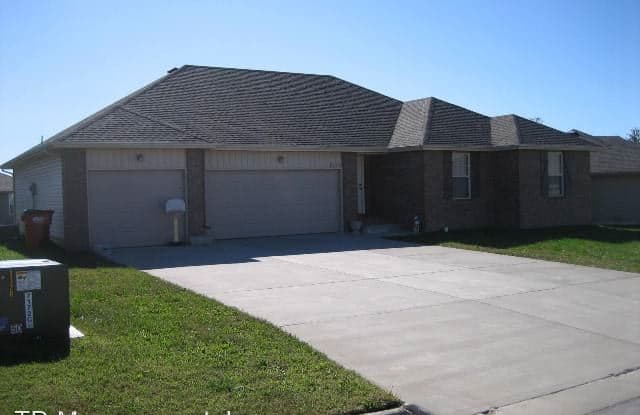 5450 W. Basswood Ct - 5450 Basswood Court, Greene County, MO 65802