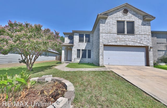 5663 Lovett Oaks - 5663 Lovett Oaks, San Antonio, TX 78218