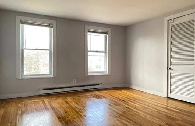 751 Washington Street