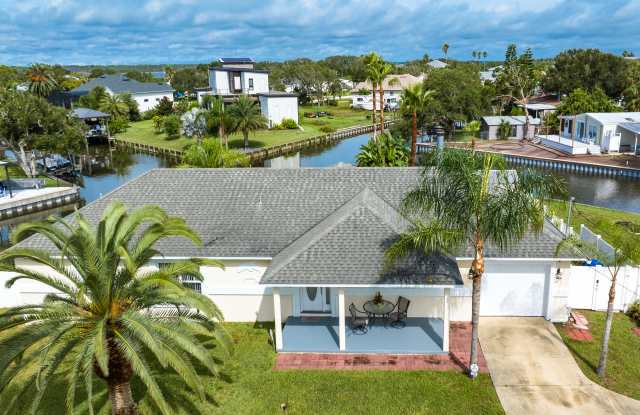 Photo of 298 Ventura Rd