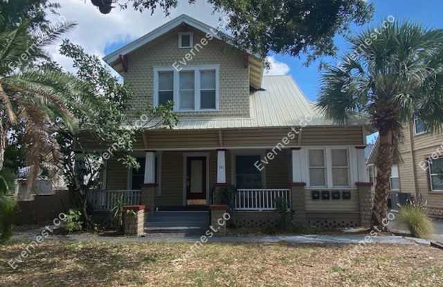 341 9th Ave N