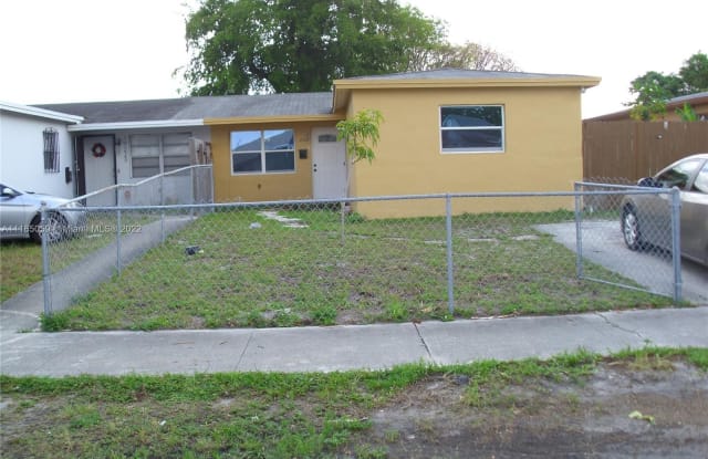 19221 NW 35th Ave - 19221 Northwest 35th Avenue, Miami Gardens, FL 33056