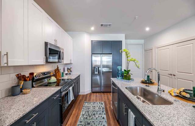 Prose Anna Town Square