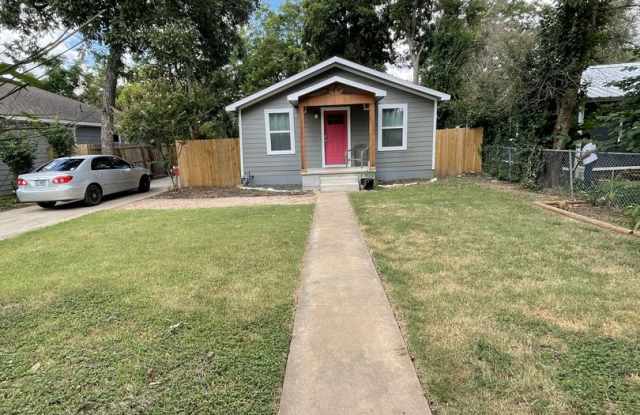 Charming South Georgetown Gem with Timeless Appeal