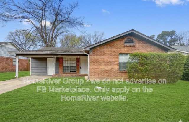 8453 Southaven Cir W