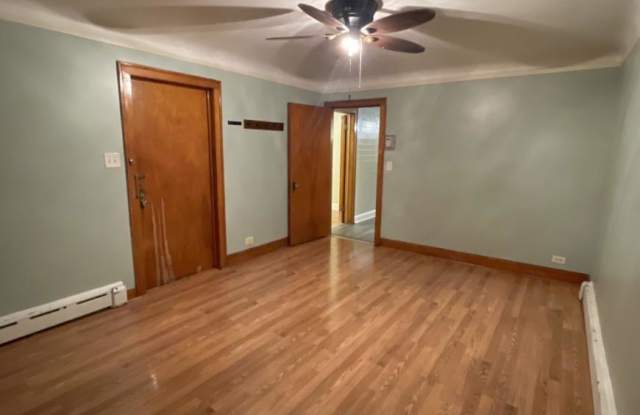 Photo of 5143 South Rockwell St.