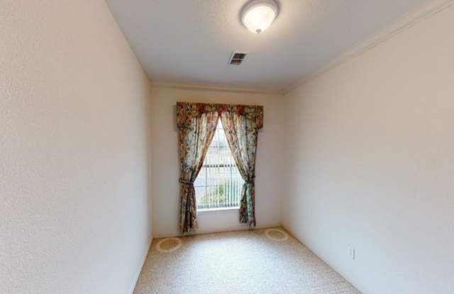 7026 Crescent Falls
