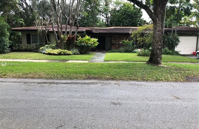 1526 Trillo Ave - 1526 Trillo Avenue, Coral Gables, FL 33146