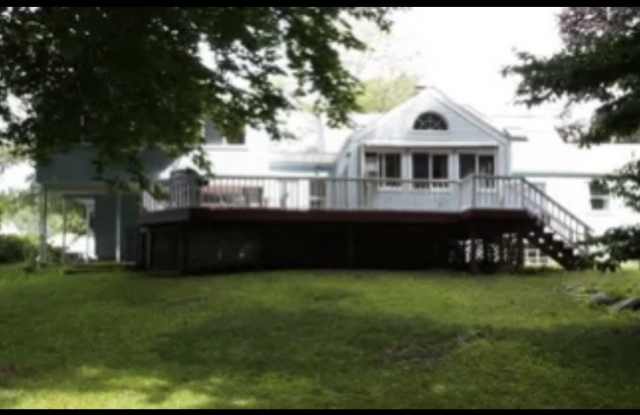 Photo of 296 Toll House Ln