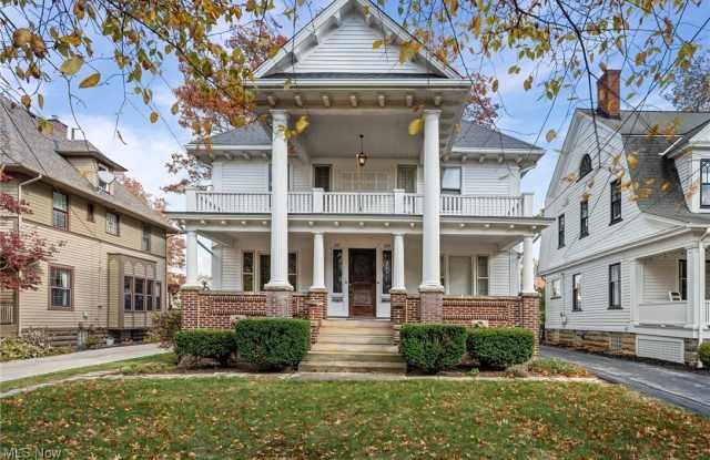 Photo of 1217 Belle Avenue