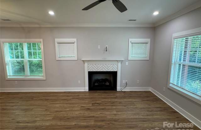 1000 Fairground Street