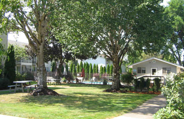 3667 Main Street #15