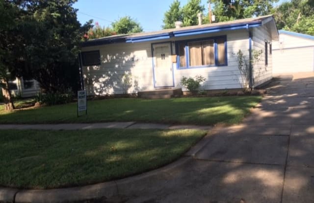 2731 S Minnesota Ave - 2731 South Minnesota Street, Wichita, KS 67216