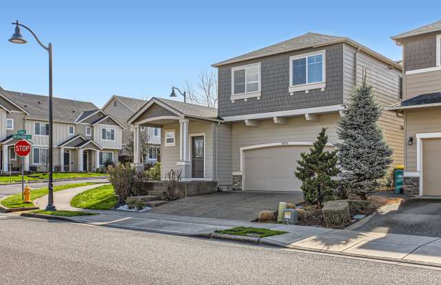 16678 Northwest Viola Street