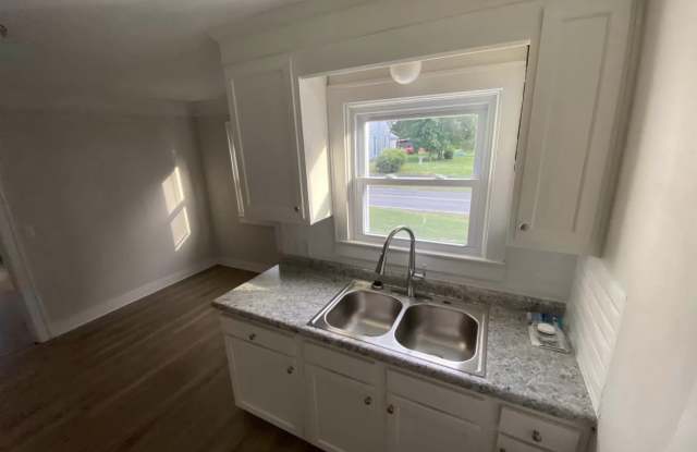 327 South Greensburg Street