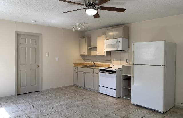 Photo of 607 Barbe St