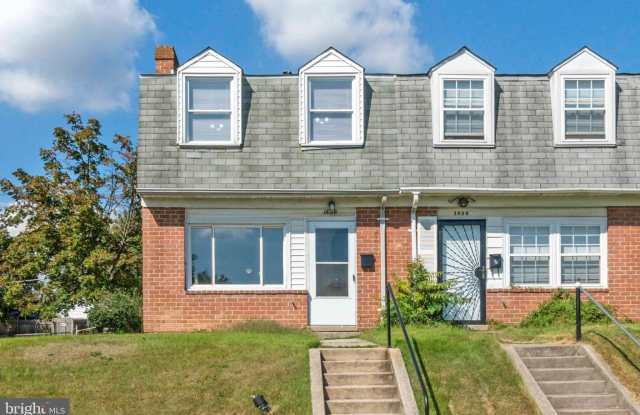 Photo of 1628 WENTWORTH Avenue