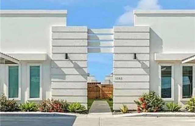 Photo of 1312 Lore Drive