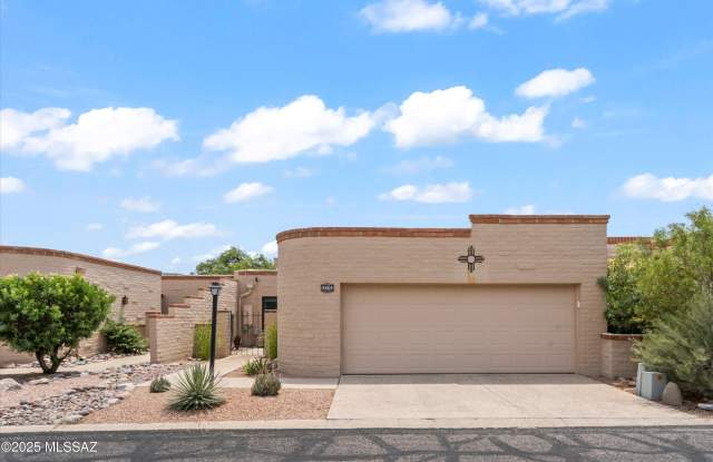 Photo of 4814 N Territory Loop