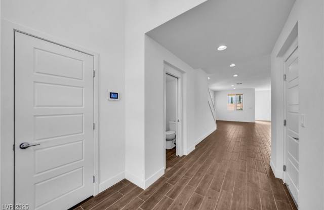 4287 Paragon Highlands Avenue