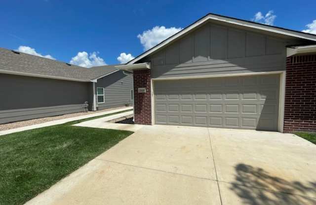 For Rent – Charming 3 Bed | 2 Bath Home with Spacious Backyard in Valley Center School District