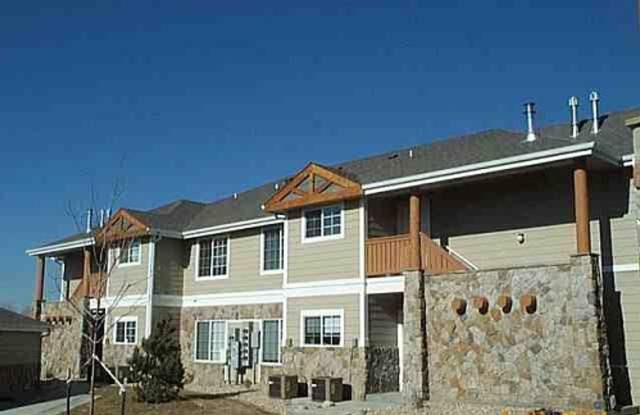 Easy Living Near It All – 2 Bed, 2 Bath Windsor Condo