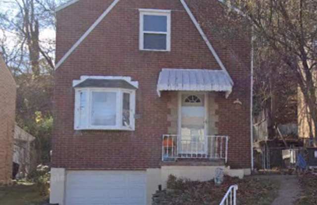 Brentwood-3 Bedroom Home available NOW!