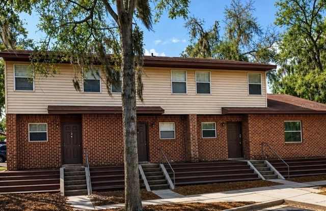 1197-1197 BENTLEY ROAD