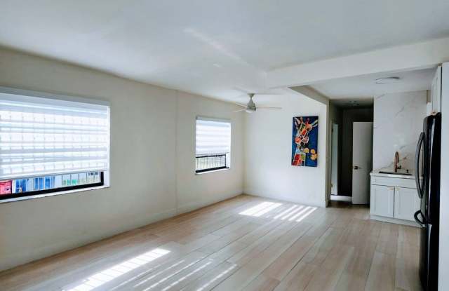 Photo of 3219 SW  25th Terrace