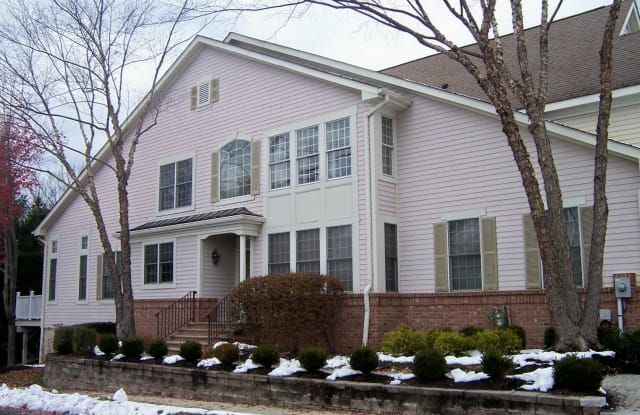 1 SCHINDLER WAY - 1 Schindler Way, Essex County, NJ 07004