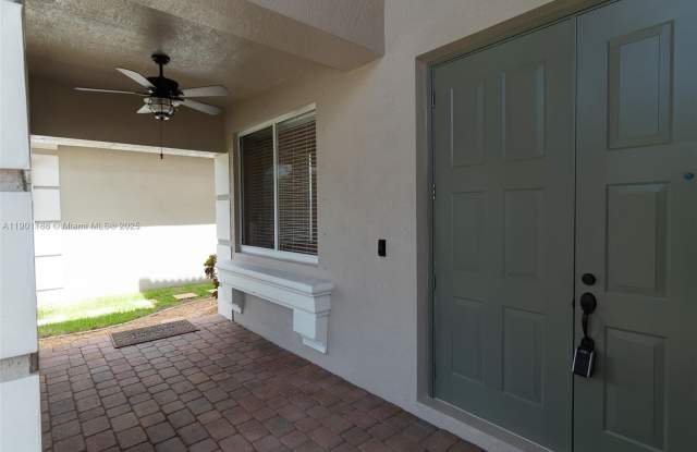 9065 Silver Glen Way