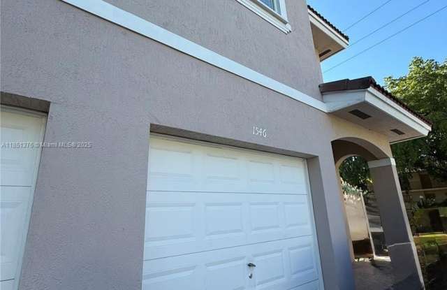 1540 NW 45th St