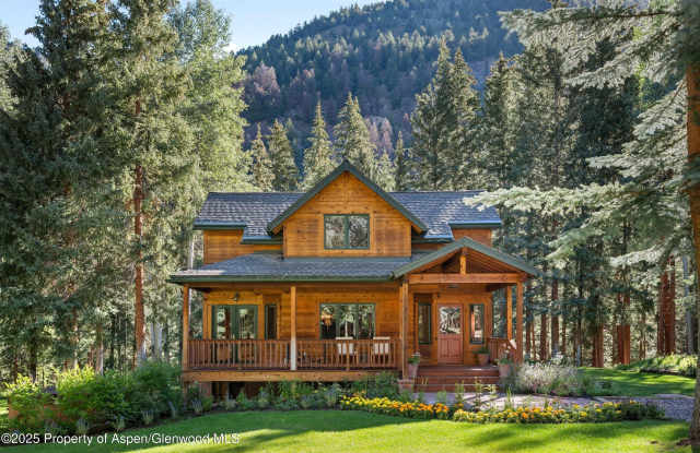 Photo of 9676 Castle Creek Road