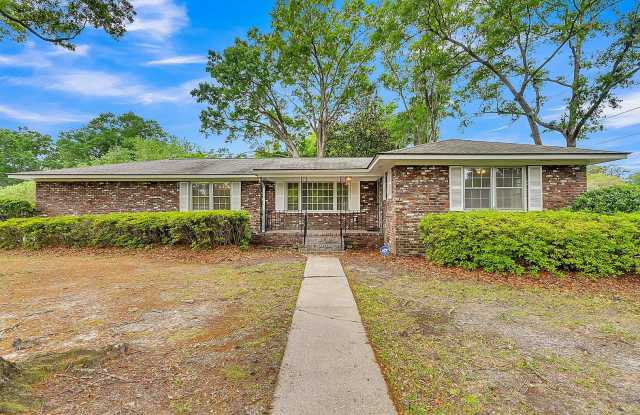 Beautifully Renovated West Ashley Home! - 1597 Spencer Street, Charleston, SC 29407