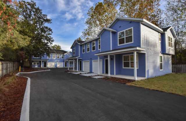 Luxury 3BR/3.5BA Townhome with Garage – Built in 2018