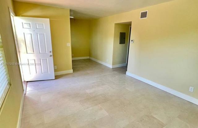 2301 Northeast 6th Avenue