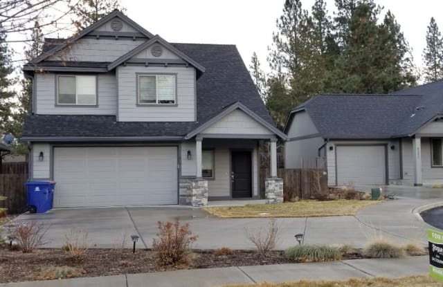 61213 Geary Dr - 61213 Southeast Geary Drive, Bend, OR 97702