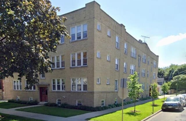 4449 W Sunnyside #2 - 4449 W Sunnyside Ave, Chicago, IL 60630