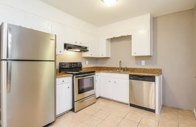 1344 4th Way Northwest