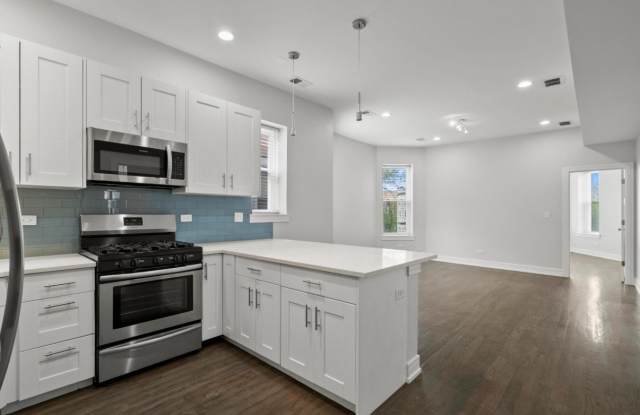 1321 S Lawndale Avenue