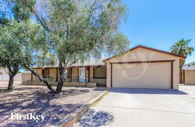 1401 West Surrey Avenue - 1401 West Surrey Avenue, Phoenix, AZ 85029