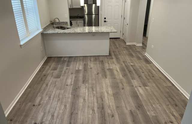 3740 West Eastwood Avenue