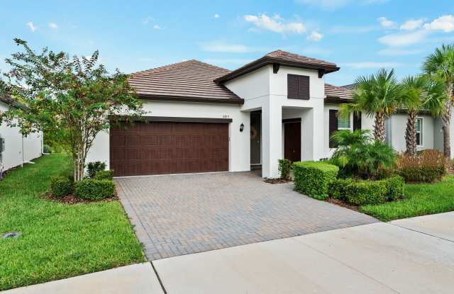 Photo of 16819 Shell Bay Dr