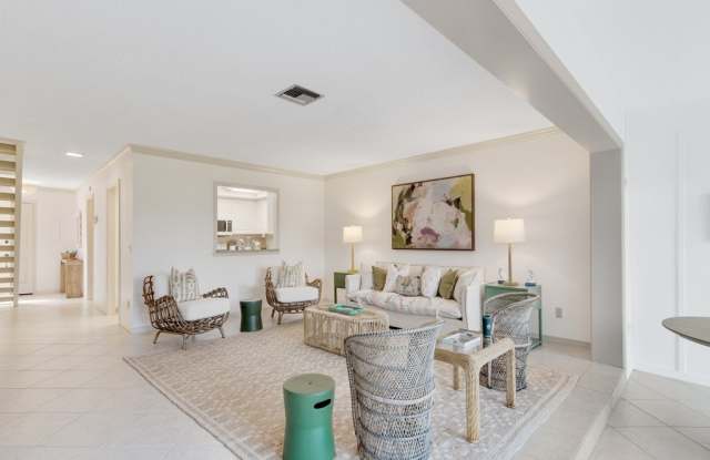 300 Harbour Drive unit: 308E