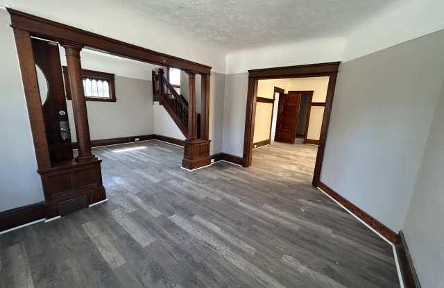 SECTION 8 and EDEN Accepted! Spacious with 6 Br!