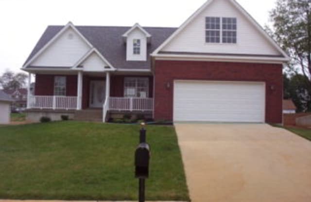 138 Tuscany Ln - 138 Tuscany Lane, Vine Grove, KY 40175