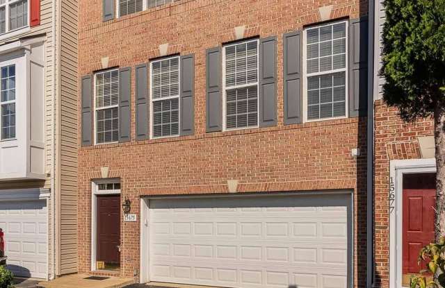 15675 WILLIAM BAYLISS Court