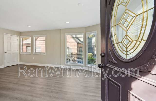 1770 Rogers Ave SW