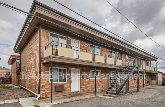 4260 W 70th Place